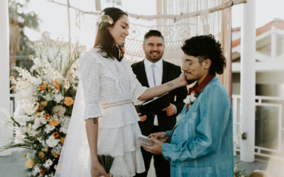 12 Must-Have Items for Your Wedding Day Emergency Kit